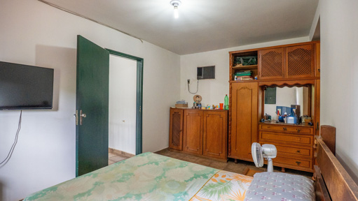 Sobrado 3 suítes Setor Sul ao lado de praça com 270m² e 4 vagas - Foto
