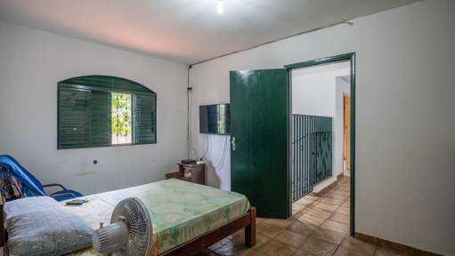 Sobrado 3 suítes Setor Sul ao lado de praça com 270m² e 4 vagas - Foto