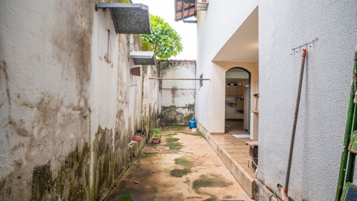 Sobrado 3 suítes Setor Sul ao lado de praça com 270m² e 4 vagas - Foto