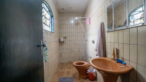 Sobrado 3 suítes Setor Sul ao lado de praça com 270m² e 4 vagas - Foto