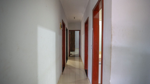 Casa 3 quartos Senador Canedo 124m² com suíte e churrasqueira - Foto