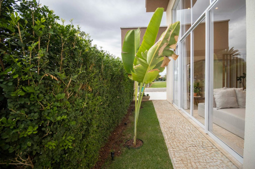 Casa térrea mobiliada para venda 4 suítes Portal do Sol Green . - Foto