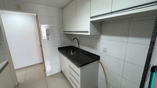 Apartamento 2 quartos no Setor Criméia Leste com suíte e armários novos - Foto