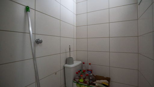Apartamento com 3 suítes completas andar baixo ao lado da Praça do Ipê no Setor Bueno - Foto