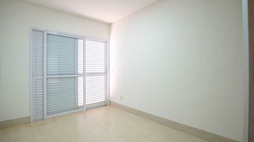 Casa térrea para locação no Portal do Sol Green | 4 suítes, piscina aquecida e pronta para morar - Foto