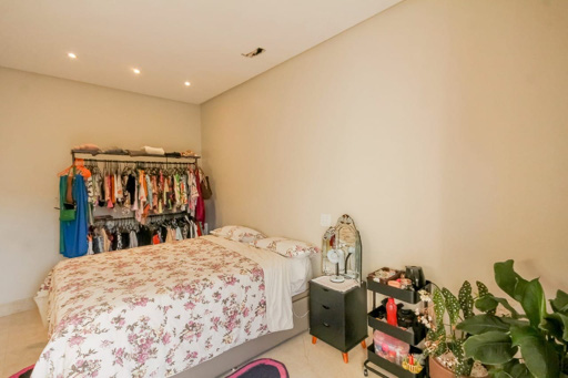 Casa 4 suítes a venda no condomínio fechado Portal do Sol Green em Goiânia. - Foto