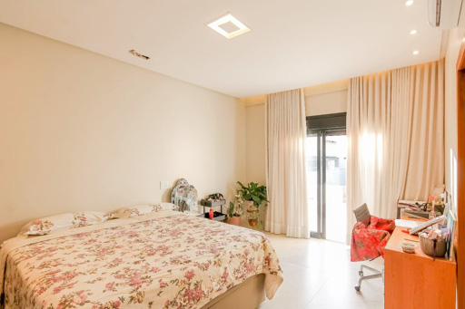 Casa 4 suítes a venda no condomínio fechado Portal do Sol Green em Goiânia. - Foto