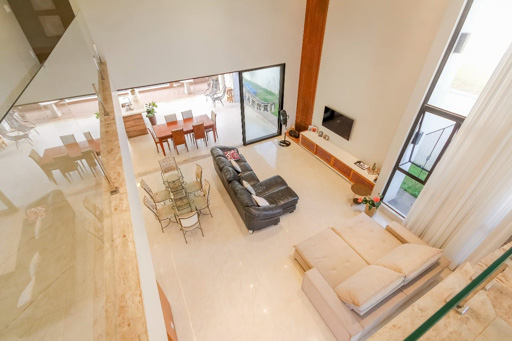 Casa 4 suítes a venda no condomínio fechado Portal do Sol Green em Goiânia. - Foto