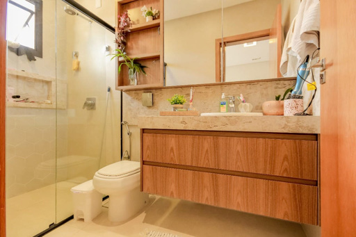 Casa 4 suítes a venda no condomínio fechado Portal do Sol Green em Goiânia. - Foto