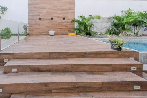 Casa 4 suítes a venda no condomínio fechado Portal do Sol Green em Goiânia. - Foto