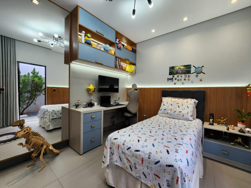 Casa térrea mobiliada e decorada à venda em condomínio fechado Portal do Sol Green em Goiânia-GO. - Foto