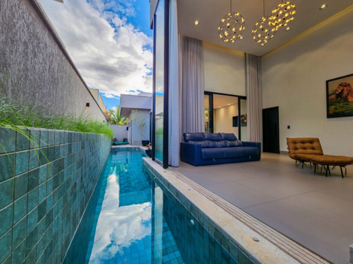 Casa térrea mobiliada e decorada à venda em condomínio fechado Portal do Sol Green em Goiânia-GO. - Foto