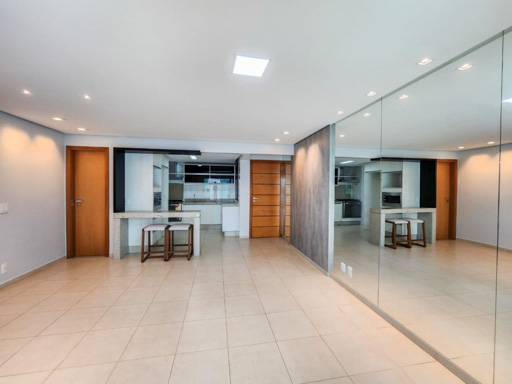 Apartamento para Locação no Del Triunfo – 3 Quartos, 1 Suíte | Alto da Glória - Foto
