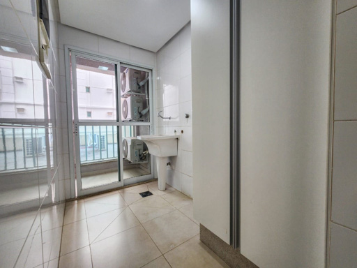 Apartamento para Locação no Del Triunfo – 3 Quartos, 1 Suíte | Alto da Glória - Foto