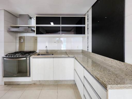 Apartamento para Locação no Del Triunfo – 3 Quartos, 1 Suíte | Alto da Glória - Foto
