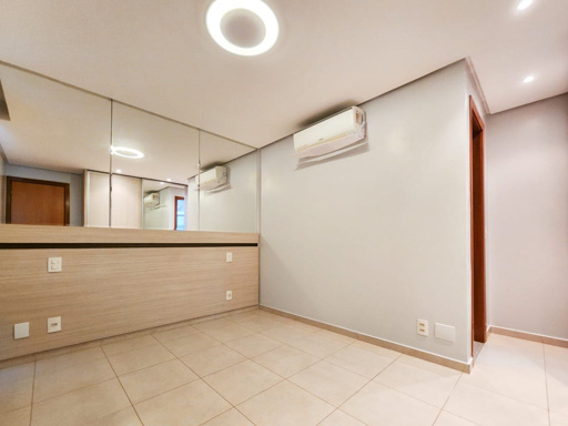 Apartamento para Locação no Del Triunfo – 3 Quartos, 1 Suíte | Alto da Glória - Foto