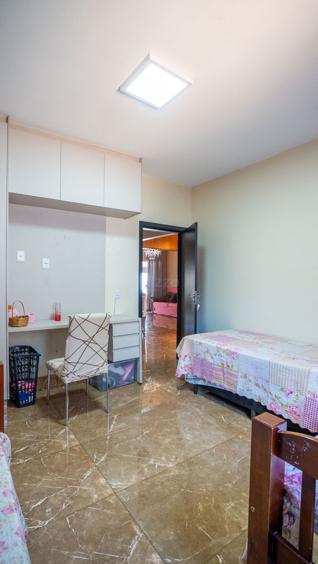 Casa 3 quartos no Jardim Canedo III com piscina e área gourmet - Foto