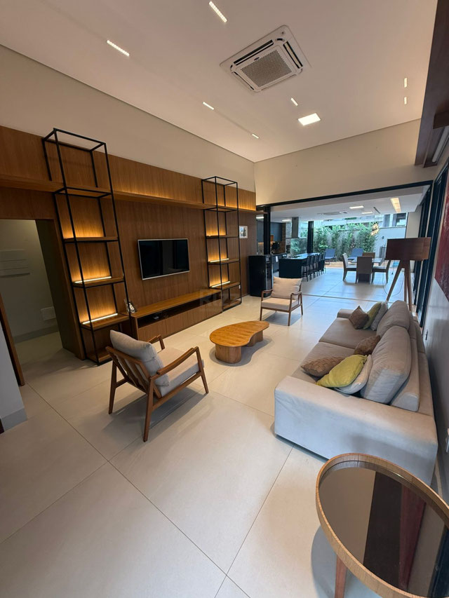 Casa Térrea para locação ou venda com piscina aquecida e sauna no Condomínio Portal do Sol Golfe Green - Revenda