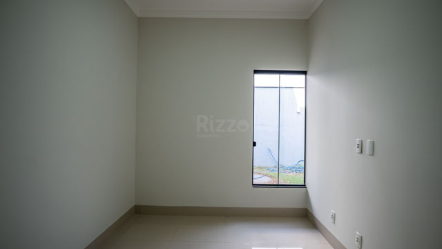 Casa Moderna com Pé-Direito Duplo e Acabamento Diferenciado Jardim Presidente - Foto