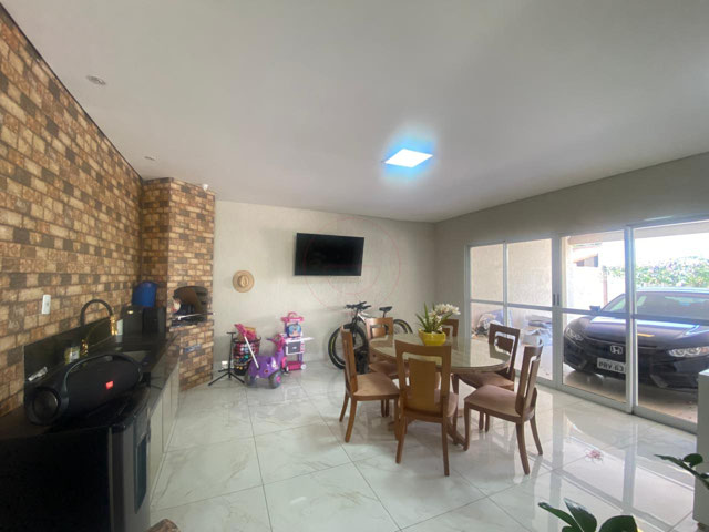 Sobrado Mobiliado com 3 Quartos no Jardim Vitória - Foto