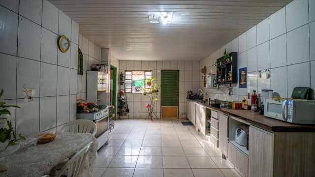 CASA NO SETOR NOSSA MORADA COM 03 QUARTOS, SUÍTE E AMPLA GARAGEM - Foto