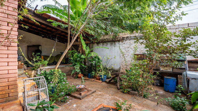 CASA NO SETOR NOSSA MORADA COM 03 QUARTOS, SUÍTE E AMPLA GARAGEM - Foto