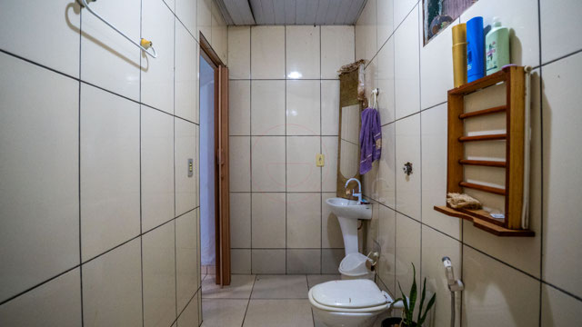 CASA NO SETOR NOSSA MORADA COM 03 QUARTOS, SUÍTE E AMPLA GARAGEM - Foto