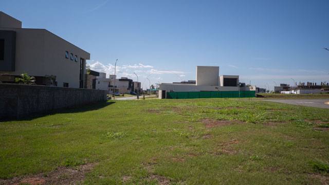 Lote de Esquina Privilegiado no Jardins França. - Foto