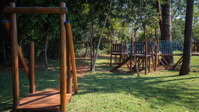 Lote de Esquina Privilegiado no Jardins França. - Foto