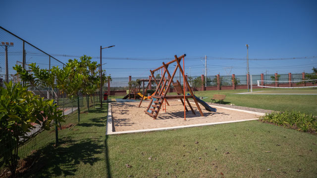 Lote de Esquina Privilegiado no Jardins França. - Foto
