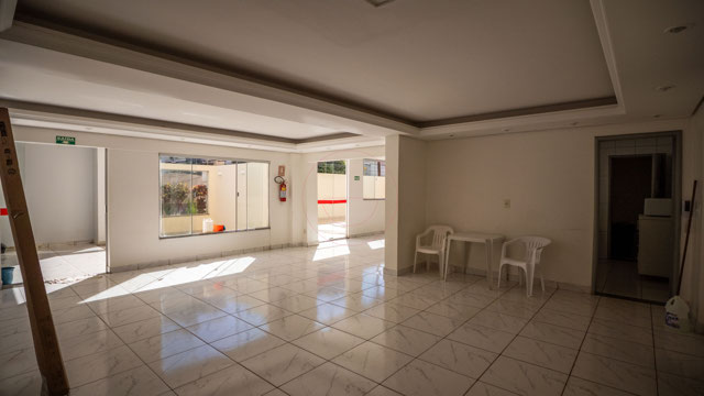 Apartamento de 2 Quartos à Venda No Edifício Maresias no Jardim América | 58 m² | Varanda Estendida | Próximo à T-63. - Foto
