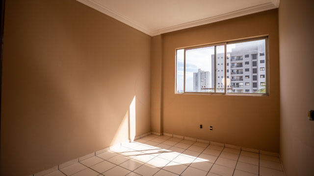 Apartamento de 2 Quartos à Venda No Edifício Maresias no Jardim América | 58 m² | Varanda Estendida | Próximo à T-63. - Foto