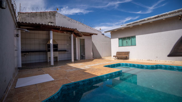 Casa Mobiliada com Piscina e Área Gourmet na Região do Eldorado | Conforto, Segurança e Espaço para Viver Bem - Foto