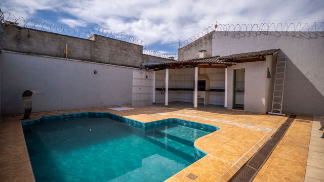 Casa Mobiliada com Piscina e Área Gourmet na Região do Eldorado | Conforto, Segurança e Espaço para Viver Bem - Foto