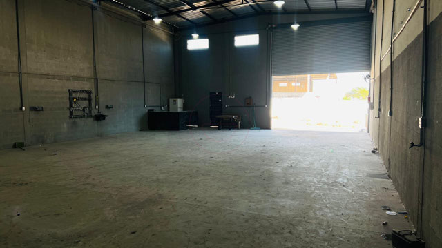 Galpão Comercial para Locação na Zona Industrial Pedro Abrão com 310 m² - Foto