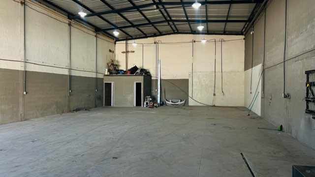 Galpão Comercial para Locação na Zona Industrial Pedro Abrão com 310 m² - Foto