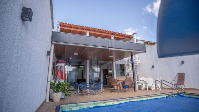 Sobrado reformado à venda no Jardim Europa | Piscina aquecida, energia solar e lazer completo - Foto