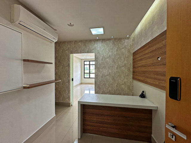 Sala comercial 32 m² no Jardim Goiás com vaga e vista para Flamboyant - Foto