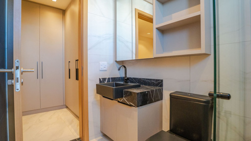 Apartamento 2 suítes Setor Marista 80m² com armários e ares-condicionado - Foto