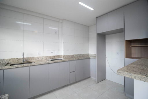 Apartamento para aluguel 3 quartos ,Setor Gentil Meireles. - Revenda