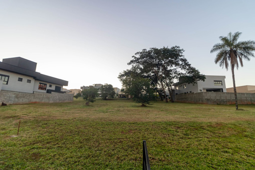 Lote a venda com vista verde definitiva no Portal do Sol Garden em Goiânia GO - Foto