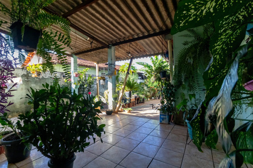 Casa 3 quartos Jardim Balneário Meia Ponte com loja frontal - Foto