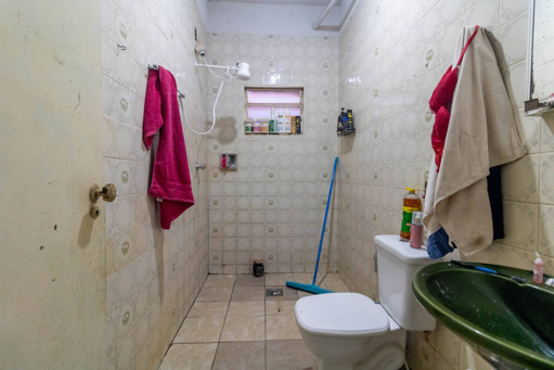 Casa 3 quartos Jardim Balneário Meia Ponte com loja frontal - Foto