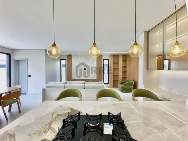 Foto cadastro cód. 982