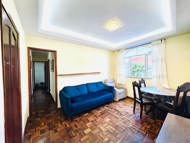 Sala e corredor