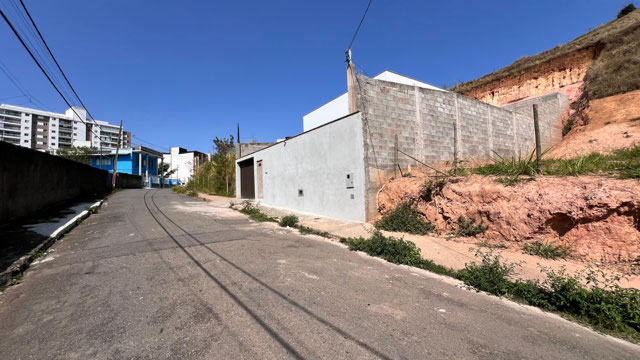 Foto cadastro cód. 102