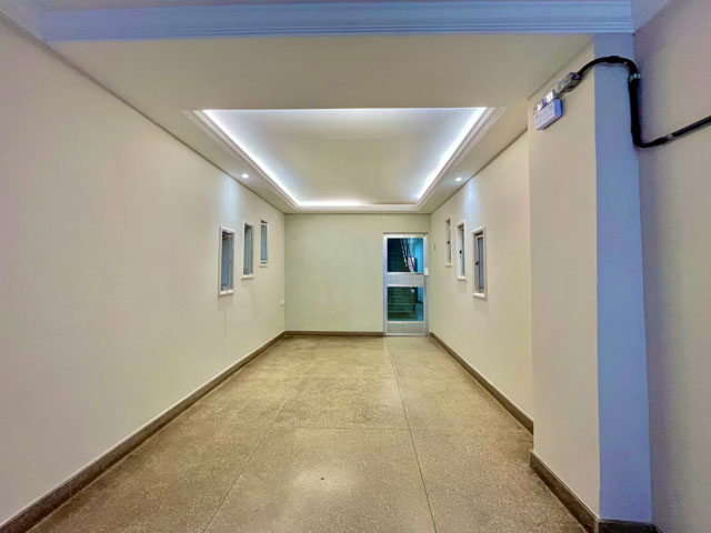 Hall Entrada