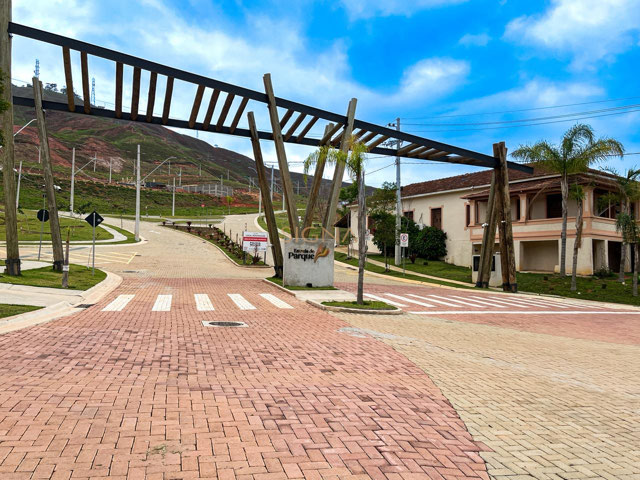 Foto cadastro cód. 352