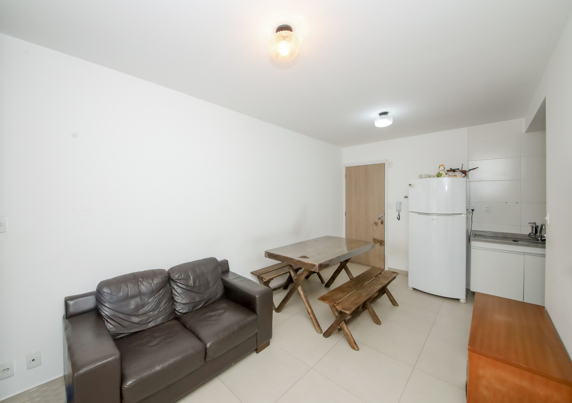 Centro: apartamento mobiliado, 2 quartos, 1 vaga., foto 3