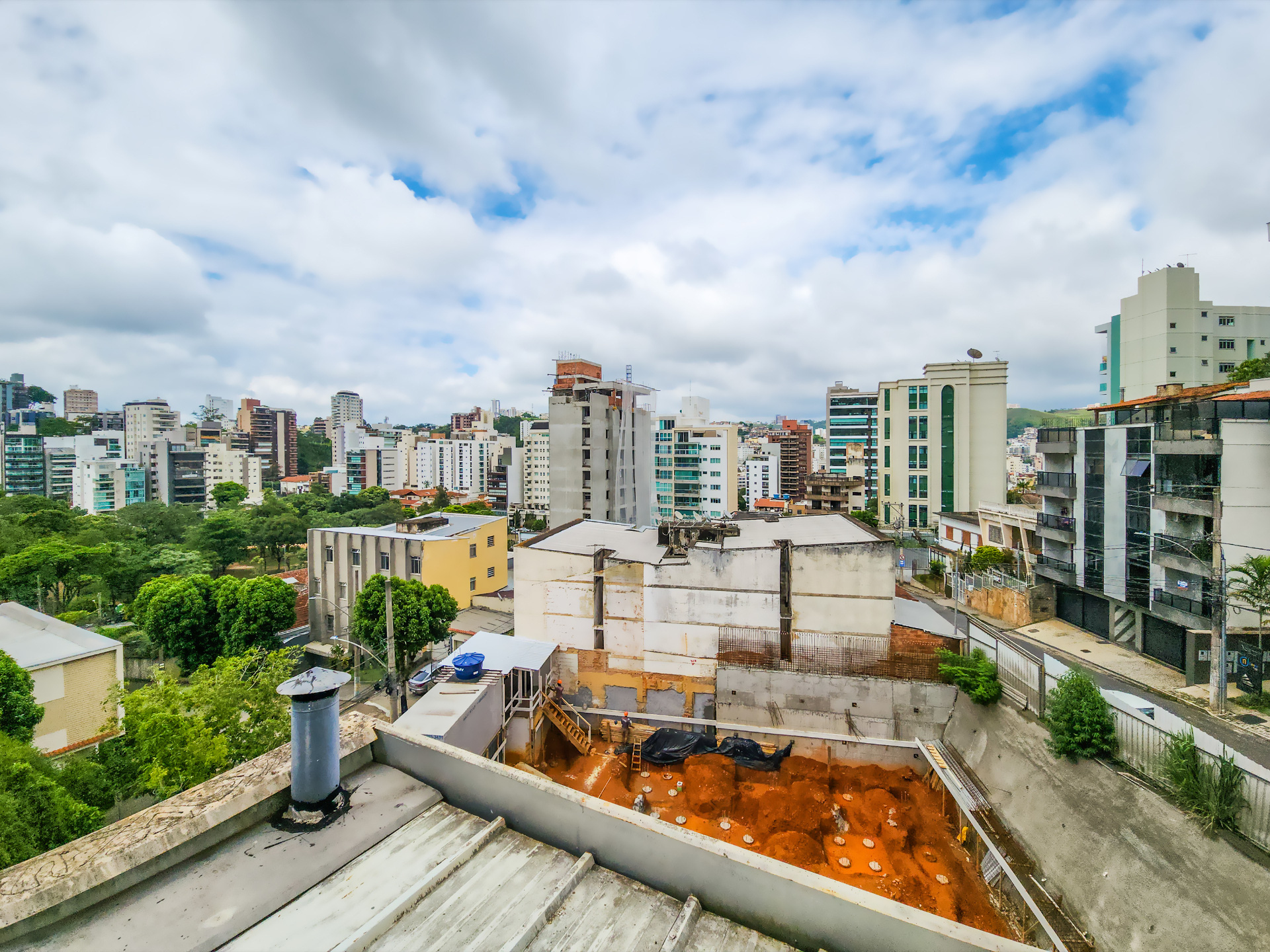 Bom Pastor: 3 quartos, 2 vagas. Espaço bem resolvido., foto 4